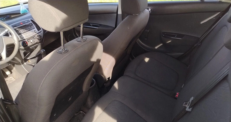 Hyundai i20 cena 10000 przebieg: 223000, rok produkcji 2014 z Tychy małe 46